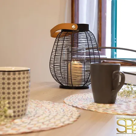 Cavour 32