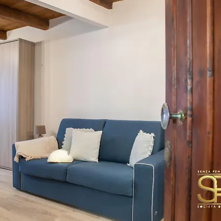 Apartament Cavour 32